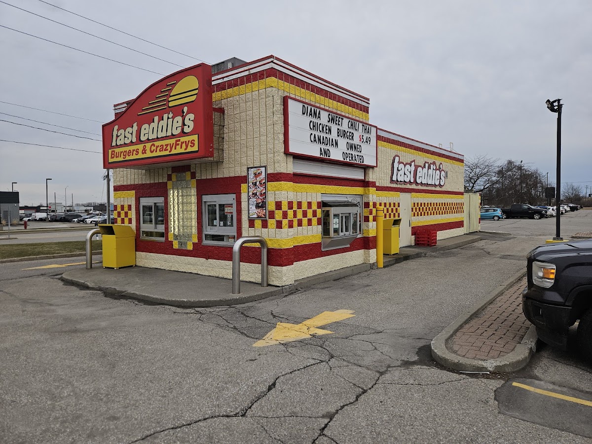 Fast Eddie's